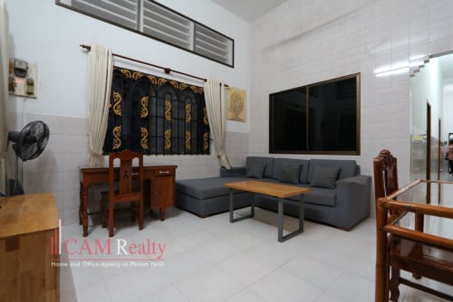 BKK1 area| 2 bedrooms apartment for rent in Phnom Penh.