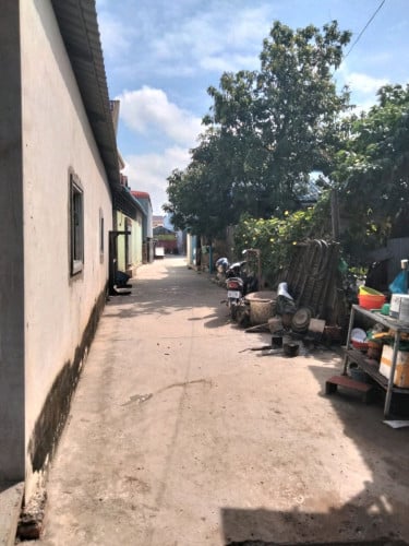 ផ្ទះលក់បន្ទាន់លុយខ្លាំង ម្ចាស់ប្រញាប់ទៅស្រុកក្រៅ