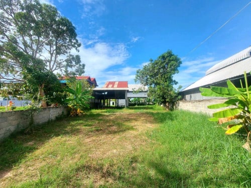 ដីចំការលក់បន្ទាន់