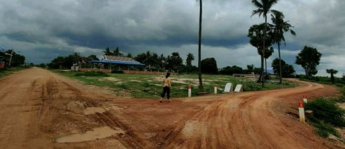 ដីកែងលក់ 30*70 ស្រុកបរសេដ្ឌ