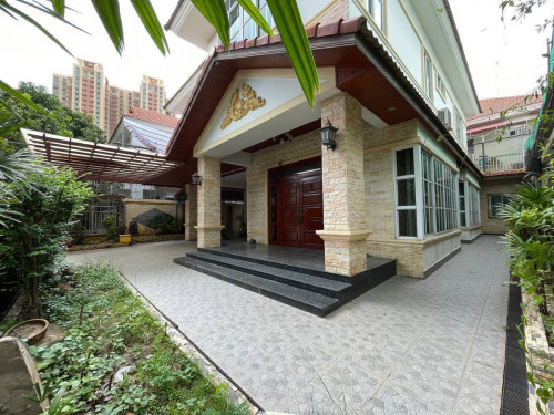 Single villa - for rent 出租 Borey Bassac Garden 永旺1、钻石岛附近