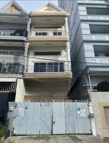 ផ្ទះសម្រាប់ជួល នៅទំនុបទឹក