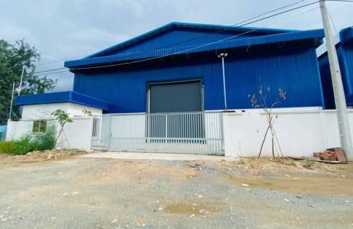 ឃ្លាំងសម្រាប់ជួល នៅព្រៃសរ