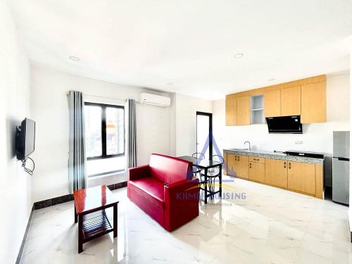 TTP area | Serviced apartment 2 bedrooms with elevator for rent nearby Russian market