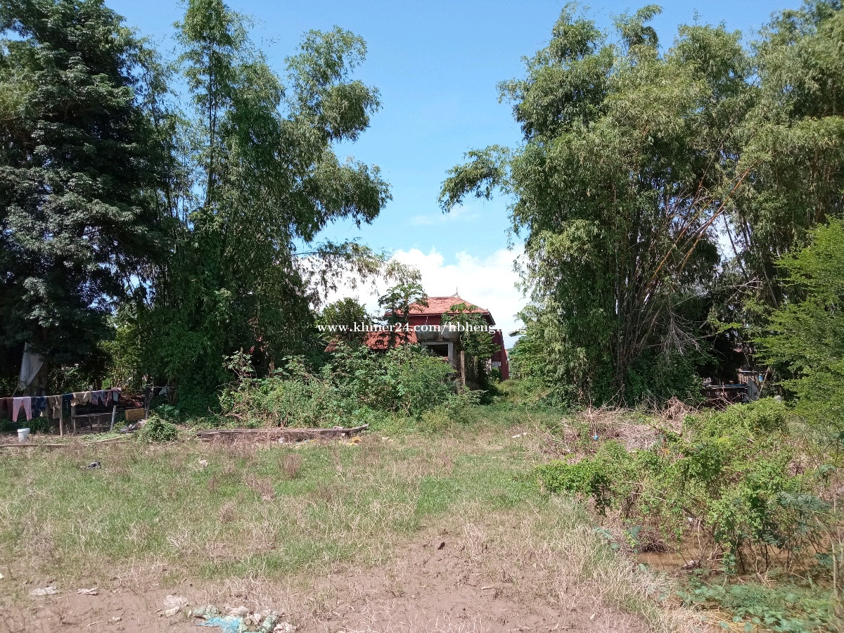 Riverside Land for Sale Price 19500.00 in Roka Ar, Kang Meas, Kampong
