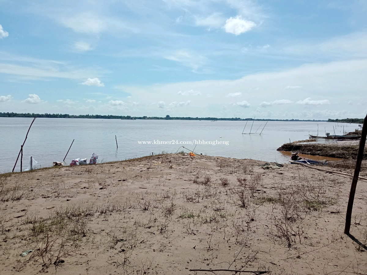 Riverside Land for Sale Price 19500.00 in Roka Ar, Kang Meas, Kampong
