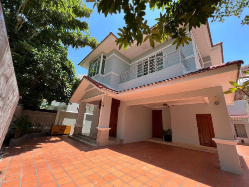 Single Villa for Rent in Borey Bassac Garden Near Aeon Mall Phnom Penh