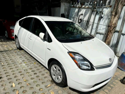 I want to sale Prius 2009 Full option