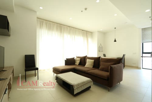 Central Market area| 1 bedroom apartment for rent| Pool, gym & sauna