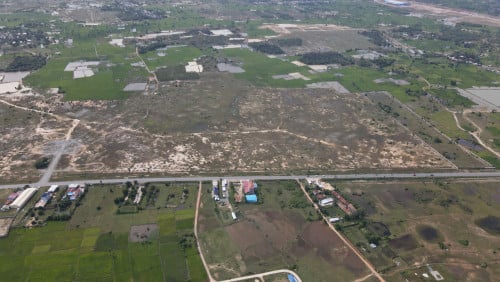 Land for sale 40 Ha along street 51