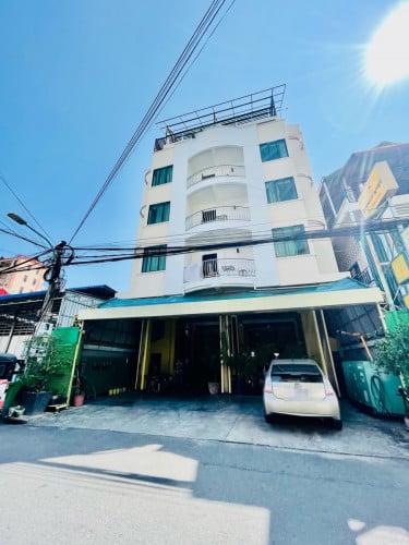 Building-Guesthouse For Rent Near Orussey Market, Land Size: 250sqm, 03 Floors, 31 Rooms, 3,500$