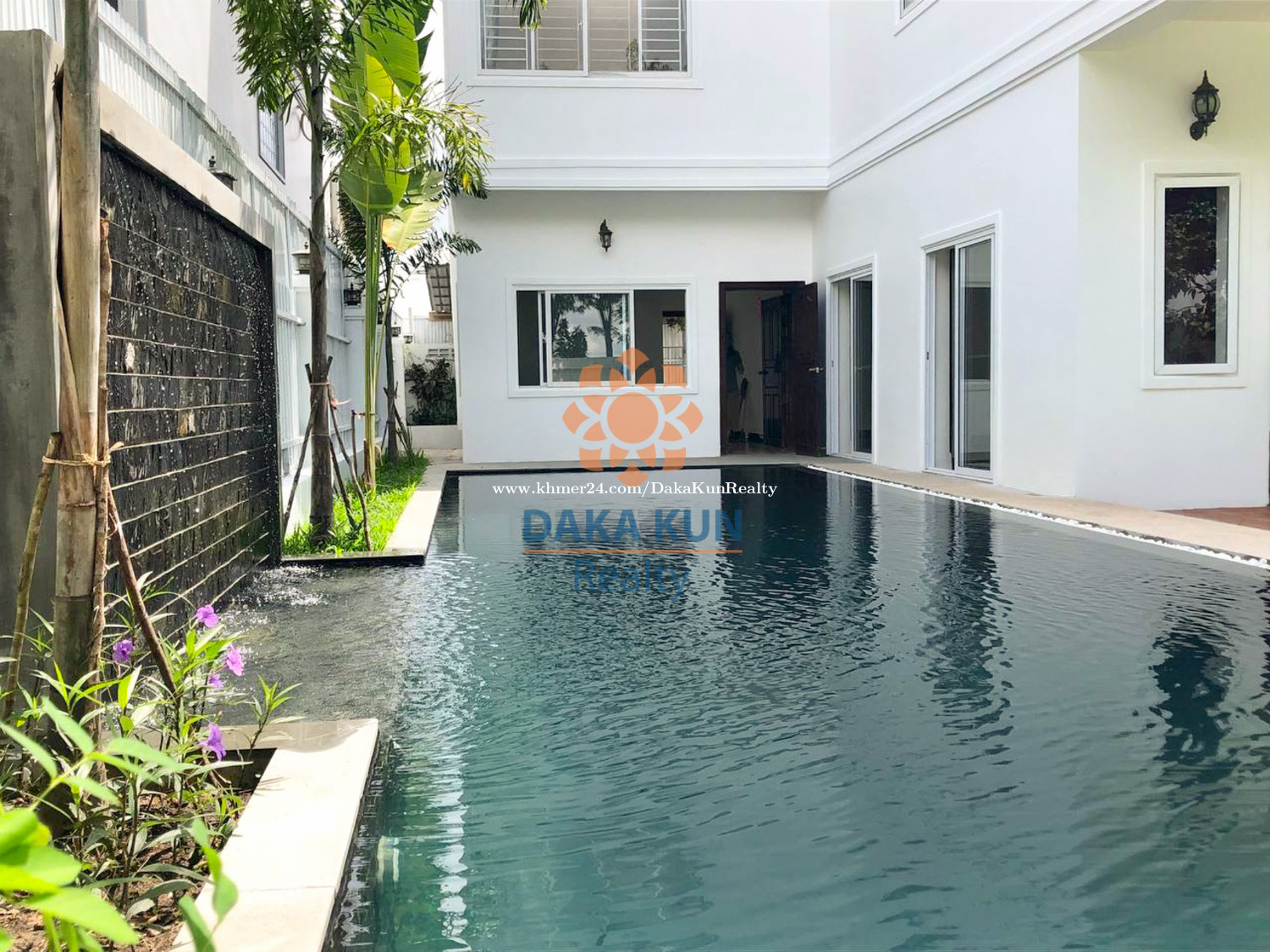7 Bedrooms Villa for Rent with Swimming Pool in Krong Siem Reap Price
