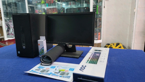 ឈុត Design និង Gaming ខ្នាតតូច
