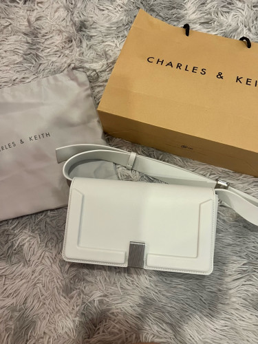 Charles &amp; Keith Original 100% (free delivery)