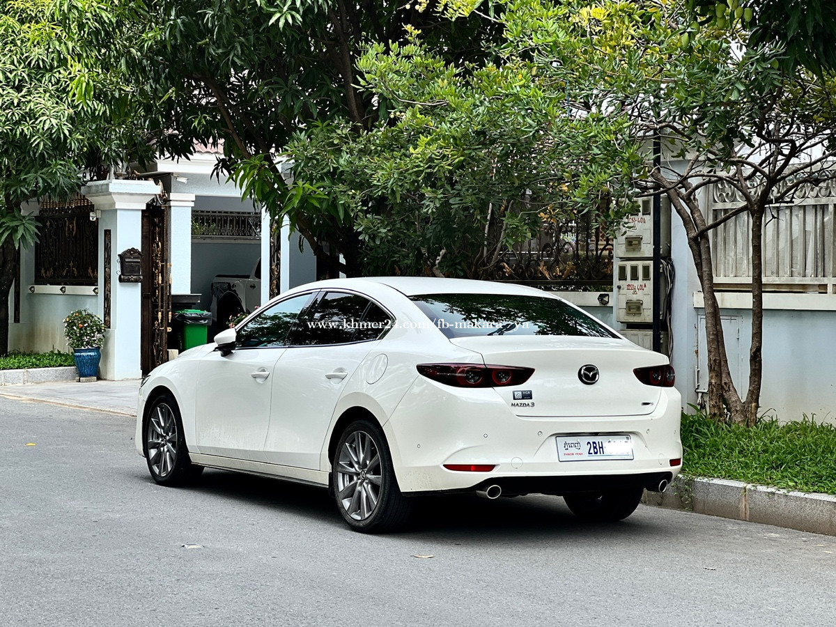 Just 22000km With Original Paint 2020 Mazda3 In Phnom Penh Cambodia On