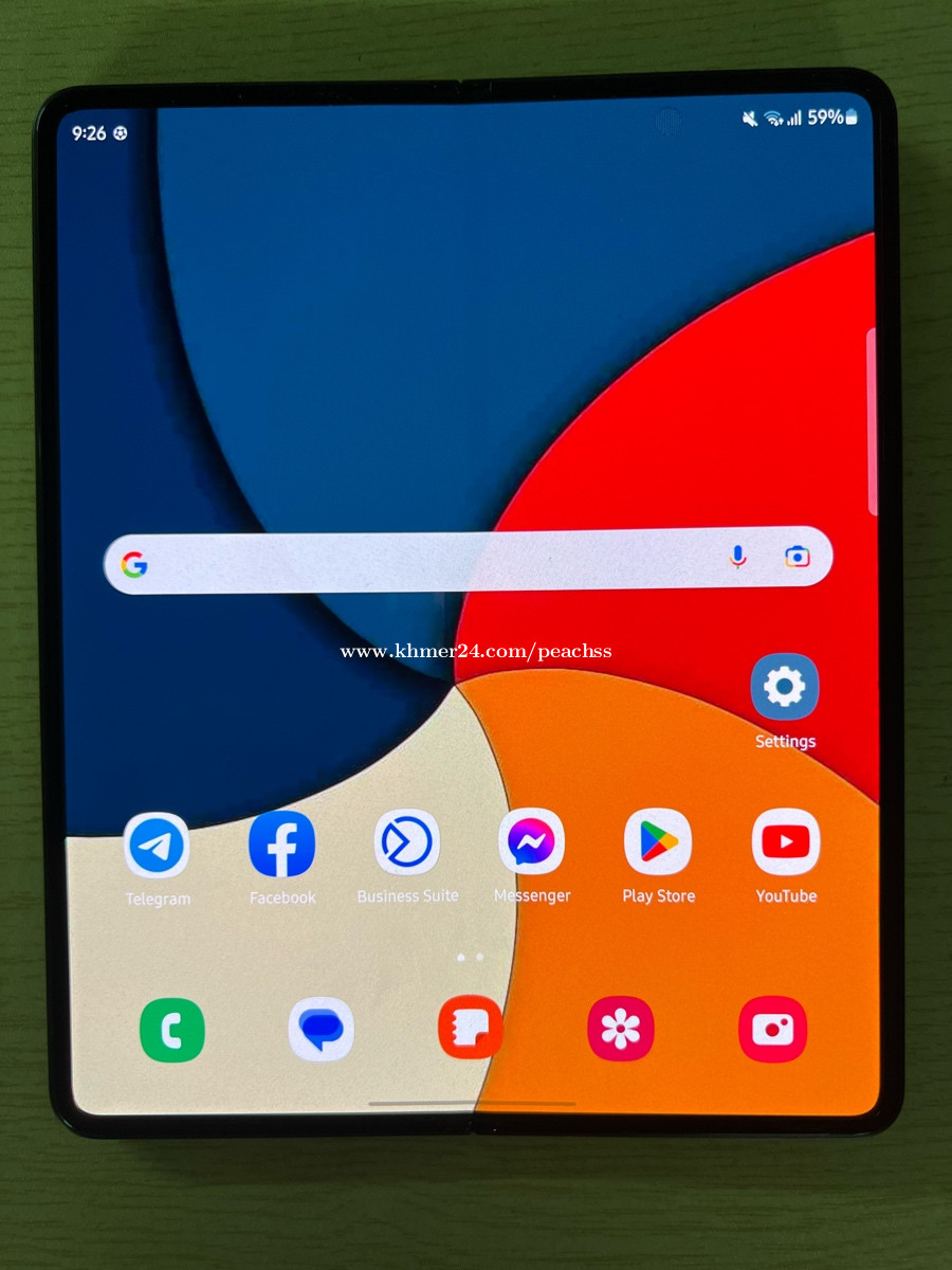 Samsung Z Fold 3 sim 2 in Phnom Penh, Cambodia on