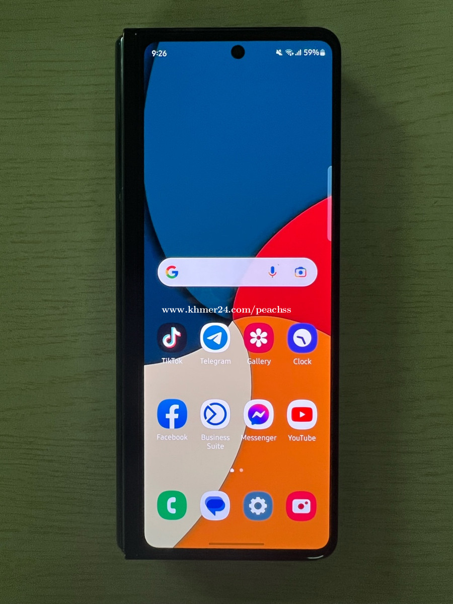 Samsung Z Fold 3 sim 2 in Phnom Penh, Cambodia on