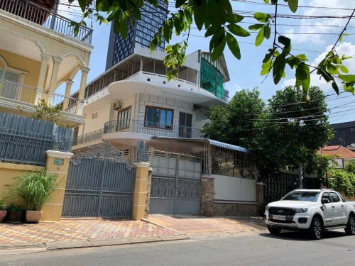 Villa for Rent, ផ្ទះវិឡាជួល ទីតាំងល្អងាយស្រួលក្នុងការបើកអាជីវកម្មផ្សេងៗ,Property code: VBRE00398