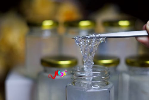 ទឹកត្រចៀកកាំ