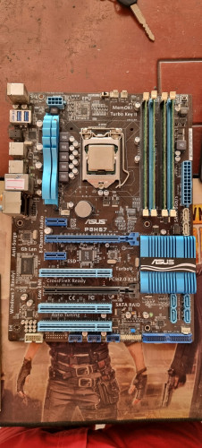 Board ASUS H67 and GIGABYTE P67A I5 3TH RAM 16G