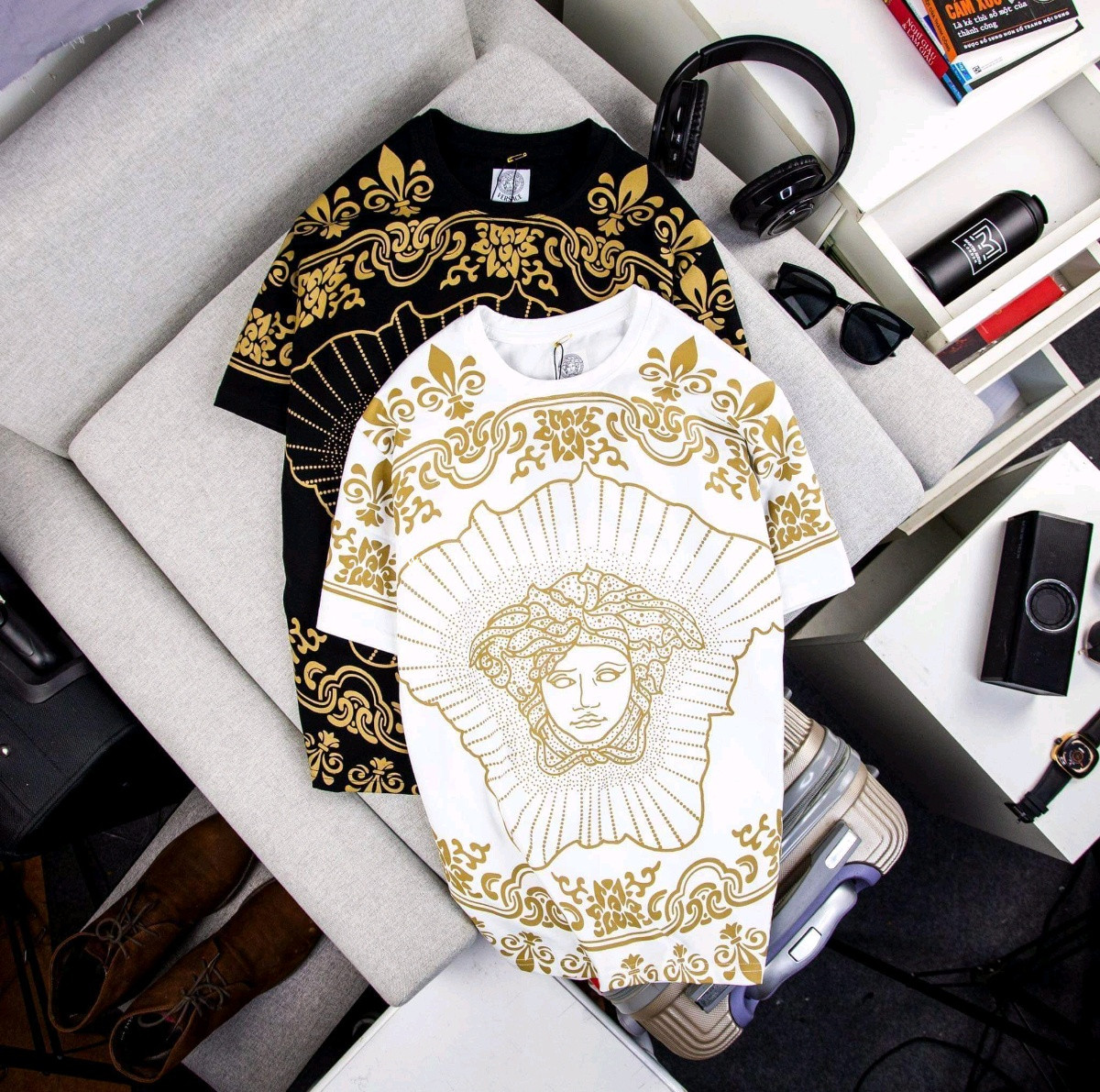 អាវយឺតដៃខ្លីប្រេន Versace Size M L XL XXL អីវ៉ាន់ថៃ សាច់ស្អាតដូចក្នុងរូបម៉េចអញ្ចឹង in Phnom Penh