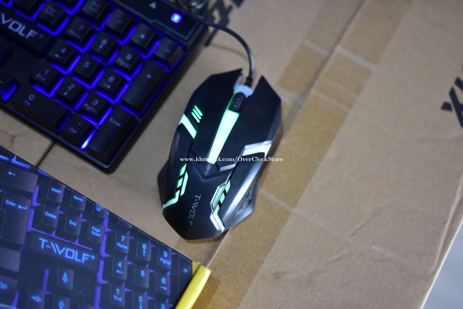 Wholesale T-WOLF TF300 Full Size Wireless Keyboard and Mouse Set with  Ultra-Thin Sleek Design from China