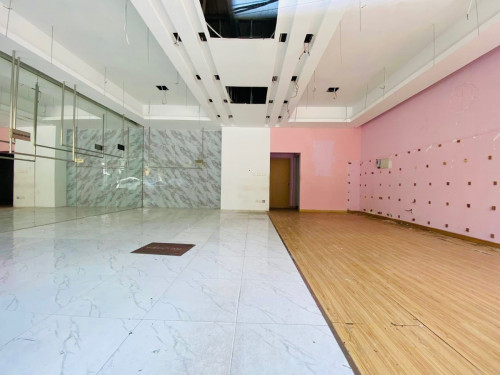 Commercial Shop-Coffee For Rent Located In Beoung Keng Kang 1, 8mx11m, 2,500$, Good For All Business