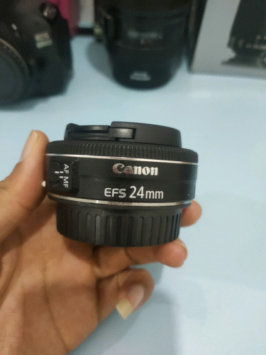 len 24MM Canon លក់ 55$