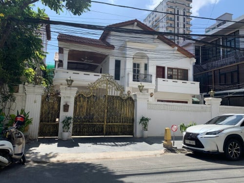 Villa for Rent located in Boeng Reang,ផ្ទះវីឡាជួល នៅជិតវិទ្យាល័យសុីសុវតិ្ត, Property Code: VBRE00914