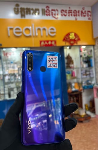 Vivo Y19មួយ​ទឹក​