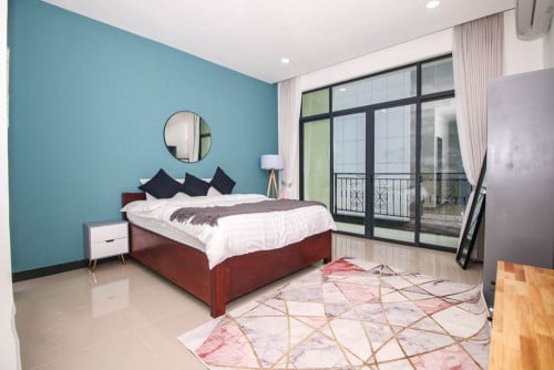 Beautiful & Modern Studio room for rent at Olympia mall