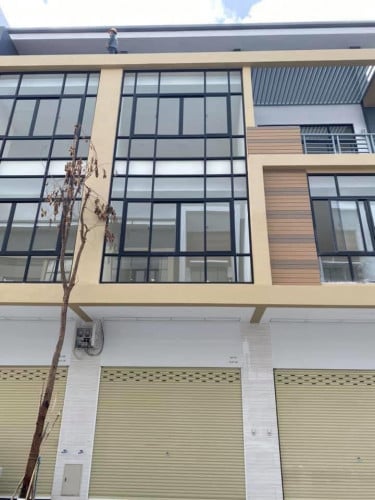 ចុះពី​ 185000$ មក​ 155000$ លក់ប្រញាប់​ផ្ទះ​ហ្សបហោស​ប៉េងហួត​បឹងស្នោរ​