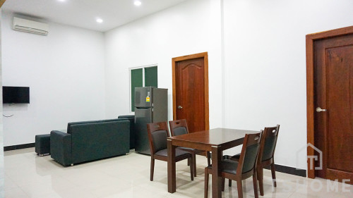 Big 2 Bedrooms Apartment for Rent in Toul Tompoung area
