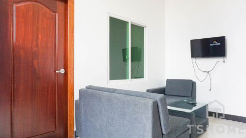 Modern 1 Bedroom Apartment for Rent in Toul Tompoung area