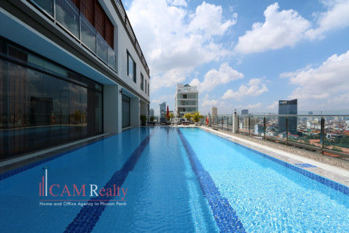3 bedrooms serviced duplex penthouse apartment for rent in Daun Penh area–Phnom Penh.