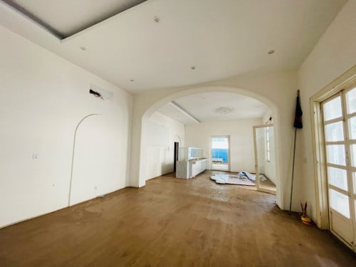 Commercial Villa-Showroom For Rent Along Monivong BLVD,