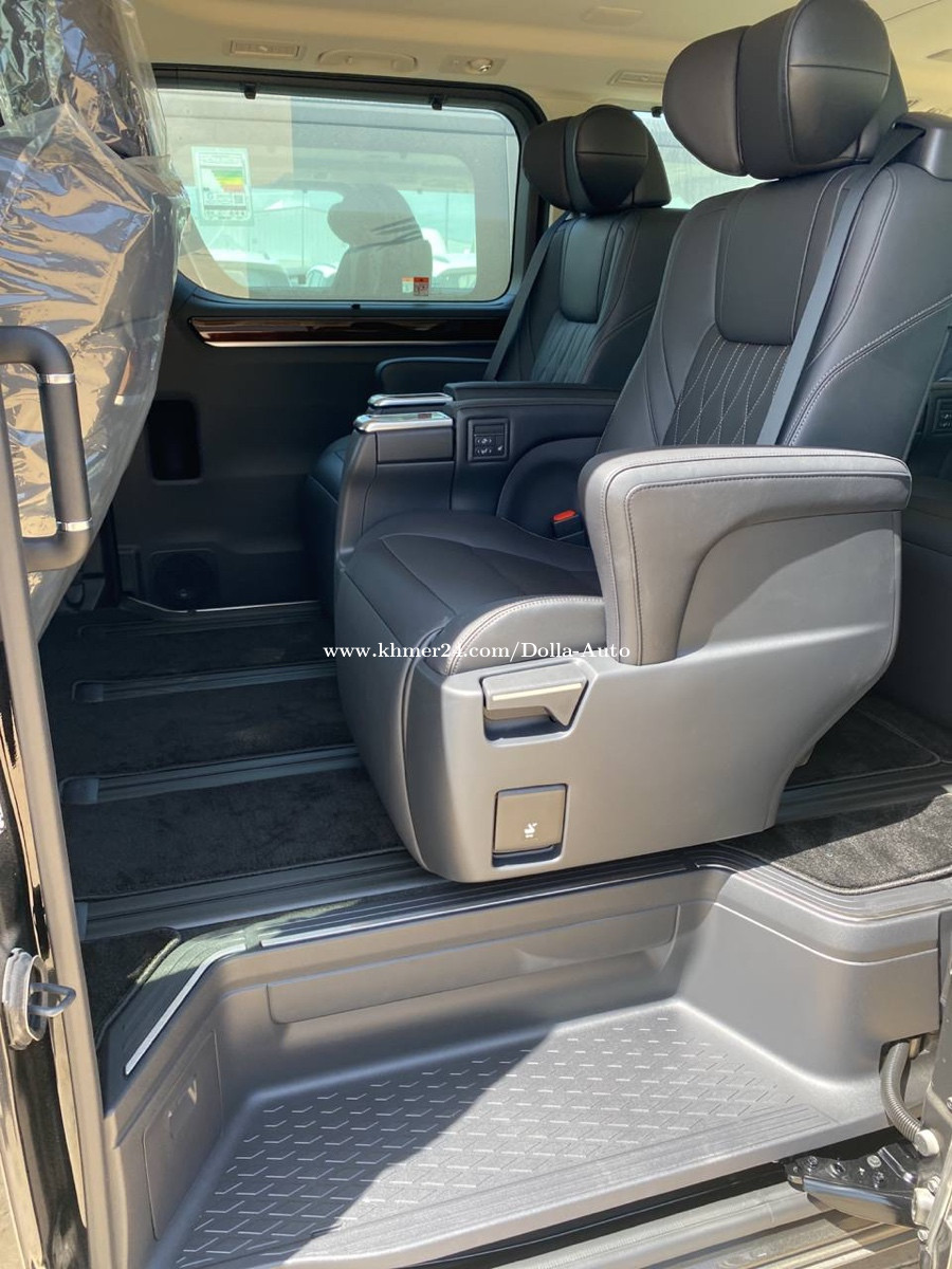 Toyota granvia 2023