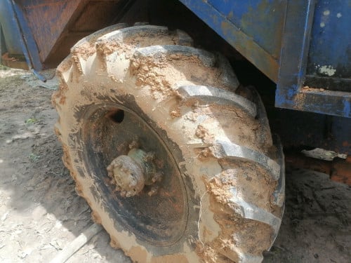 ឡានឆ្នៃ លក់
