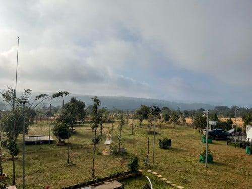 រីសតសំរាប់ជួល