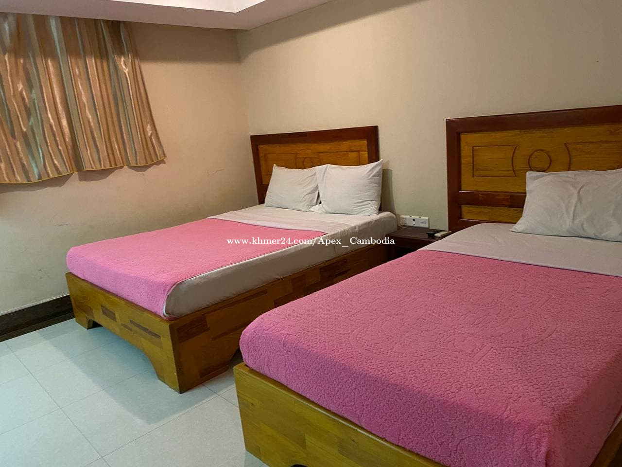 Room for rent with full furnished only 130/month in Phsar Daeum Kor