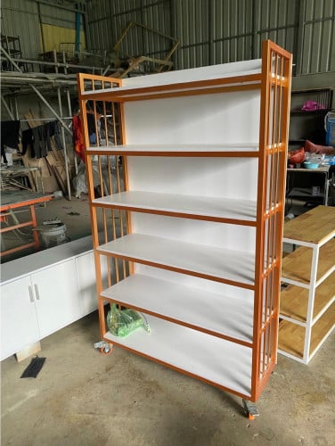 ទូតាំងមានភ្លើងគ្រប់ជាន់