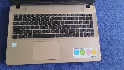 Asus X 541UAK i5