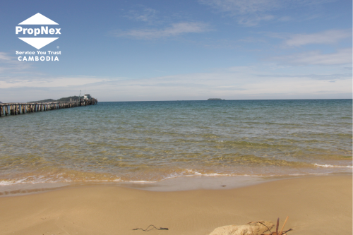 ដីលក់មាត់សមុទ្រដ៏ស្រស់ស្អាតនៅខេត្តកោះកុង