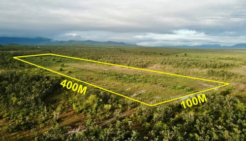 ដីលក់នៅជិតជើងភ្នំឪរ៉ាល់