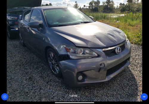 Lexus Ct200h F-sport 2012 មកដល់ខែ១