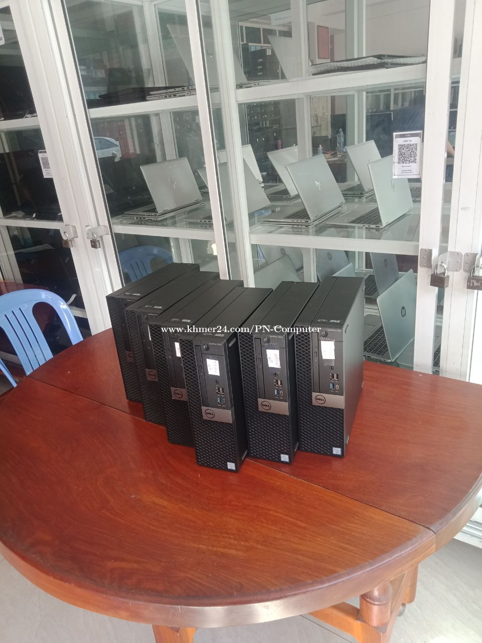 Desktop Dell OptiPlex 7050 (6th Generation) i3 8GB SSD 128GB in Phnom