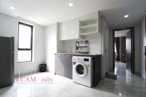 Russian Market area| 2 bedrooms apartment for rent| Balconies