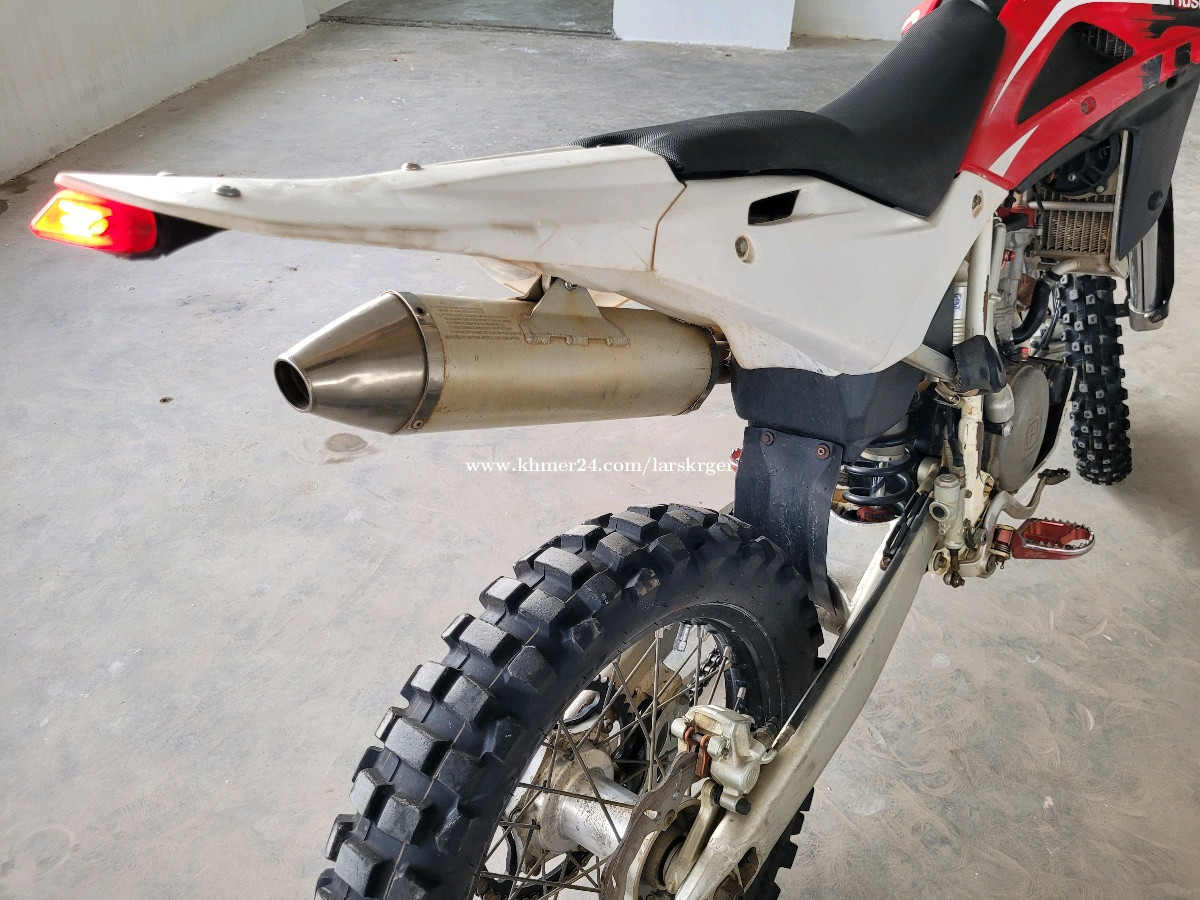 Husqvarna TE 250 No KTM injection Enduro dirt bike in Phnom Penh