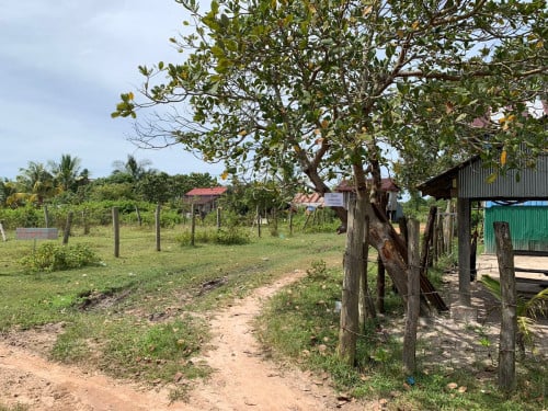 ដីនៅកំពង់សោមរាម