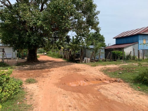 ដីនៅកំពង់សោមរាម